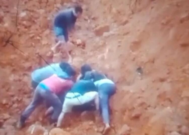 Empat Pekerja PT KDI Tewas Tertimbun Longsor di Langgikima Konut