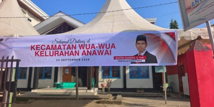 Komisi II DPR RI Kawal PTSL Sultra, Sertifikat Tanah Diserahkan